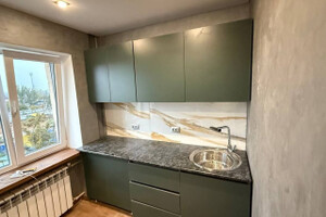 Продаётся трёхкомнатная квартира