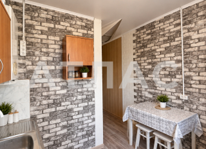 3-к квартира, 2/2 этаж, 54,4м², арт. 144329552