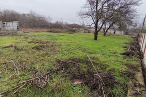 Продается участок земли в Приморском районе