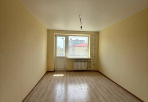 Продается трехкомнатная квартира в Центральном районе