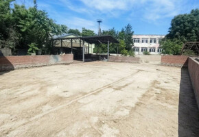 Продается коммерческая недвижимость в Центральном районе