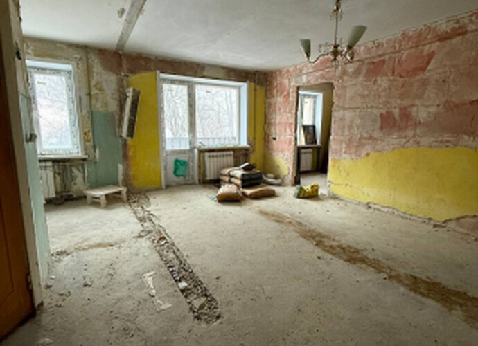 Продается трехкомнатная квартира в Центральном районе