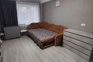 Продается однокомнатная квартира в Ильичевском районе