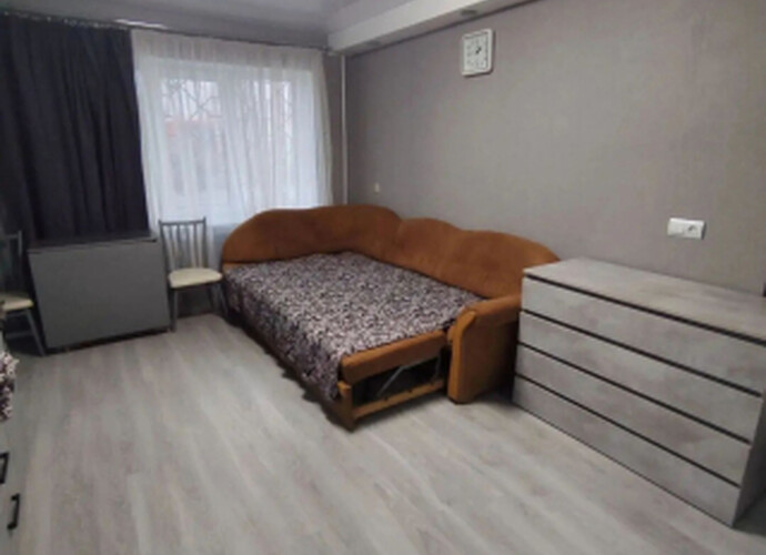 Продается однокомнатная квартира в Ильичевском районе