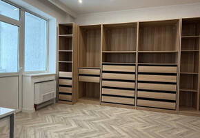 Продается четырехкомнатная квартира в Центральном районе