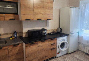 Продается трехкомнатная квартира в Левобережном районе