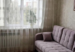 Продается 1 комнатная гостинка в Ильичевском районе