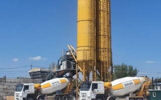  Мариупольский бетонный завод ООО «ДМГ ГРУПП» - Аренда спецтехники автобетононасоса и автобетоносмесителя (миксер)