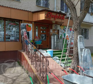 Строительный магазин «Графский» на пр. Строителей 