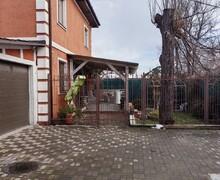 Продается 2-этажный дом в самом центре исторической части города
