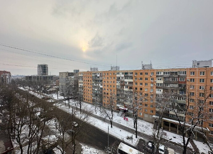 Продаётся 3х комнатная квартира.