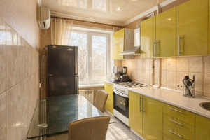 Продается двухкомнатная квартира в Центральном районе