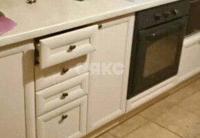 Сдается 3-комнатная квартира в центральном районе
