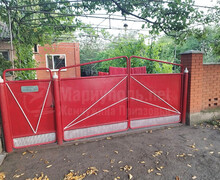 Продаем дом со всеми удобствами, Ильичевский р-н, п. Каменск