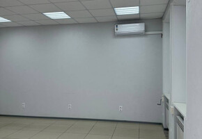 Продам помещение первая линия проспект Нахимова Центральный/Приморский район Мариуполь