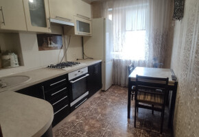 Продается трёхкомнатная квартира на 23м микрорайоне