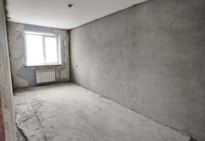 Продается трехкомнатная квартира в центральном районе города