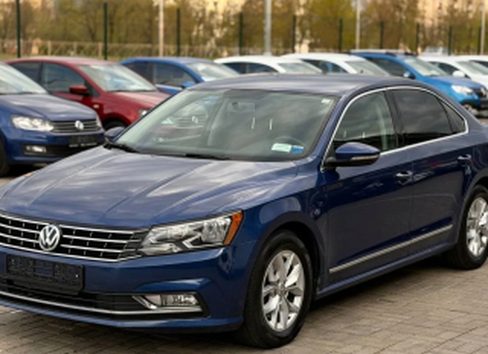 Volkswagen Passat, 2016