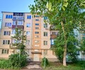 Продается четырехкомнатная квартира
