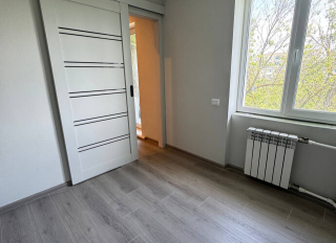 Продается 1 комнатная квартира в Приморском районе