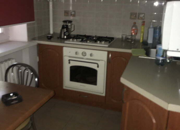 Продается трёхкомнатная квартира