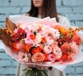 Доставка авторских цветочных букетов и шаров по Мариуполю - Цветочный салон ЭБИ FLOWERS