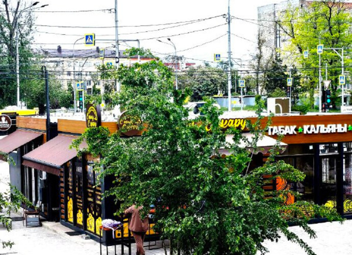 Продаётся 5-ти комнатная квартира.