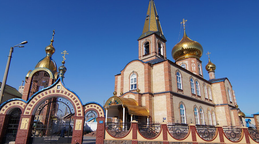 Свято-Никольский кафедральный собор в Мариуполе