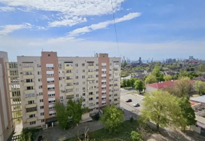 Продается однокомнатная квартира в Приморском районе