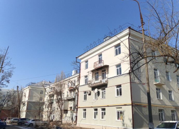 Продается трехкомнатная квартира в Левобережном районе