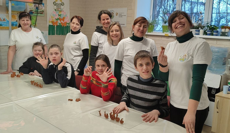 Новый социальный проект "МАСТЕРСКИЕ ТАЛАНТОВ" стартовал 1 февраля 2026 года от АНО "Маженика" в городе Мариуполь!